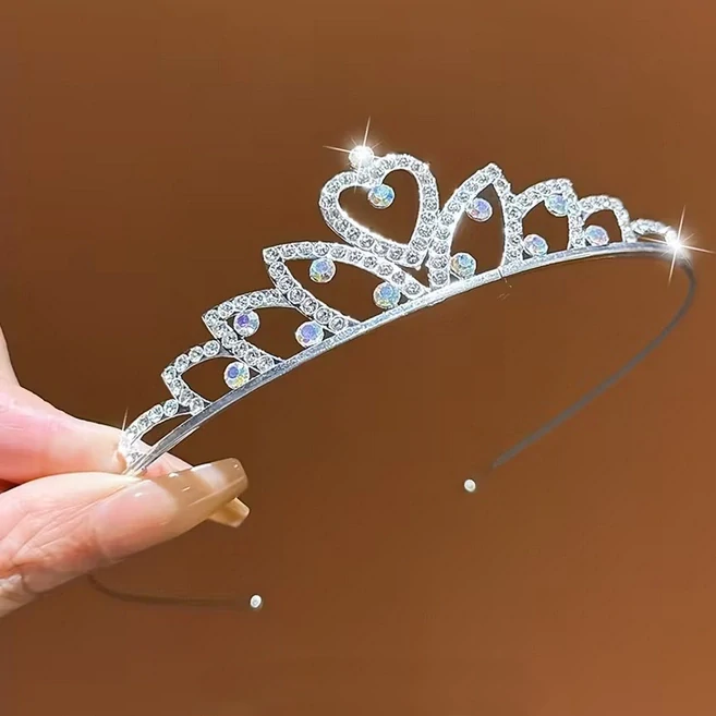 stříbrná čelenka s korunkou ve tvaru srdce