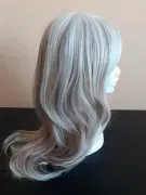 Atraktivní paruka s melírem mix blond