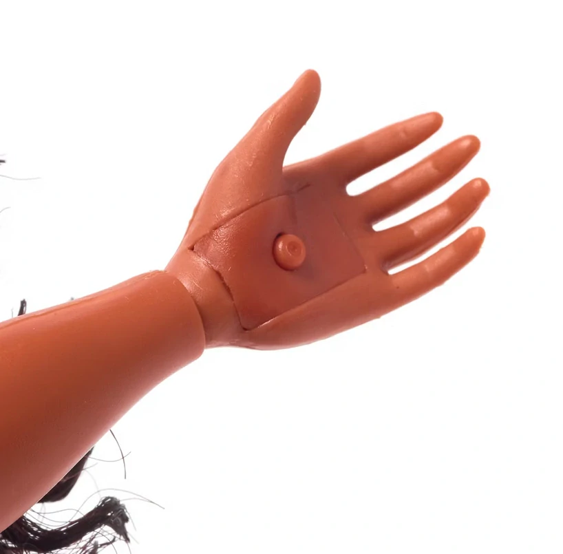 Zpívající panenka Vaiana  s kohoutím přítelem Hei Hei.