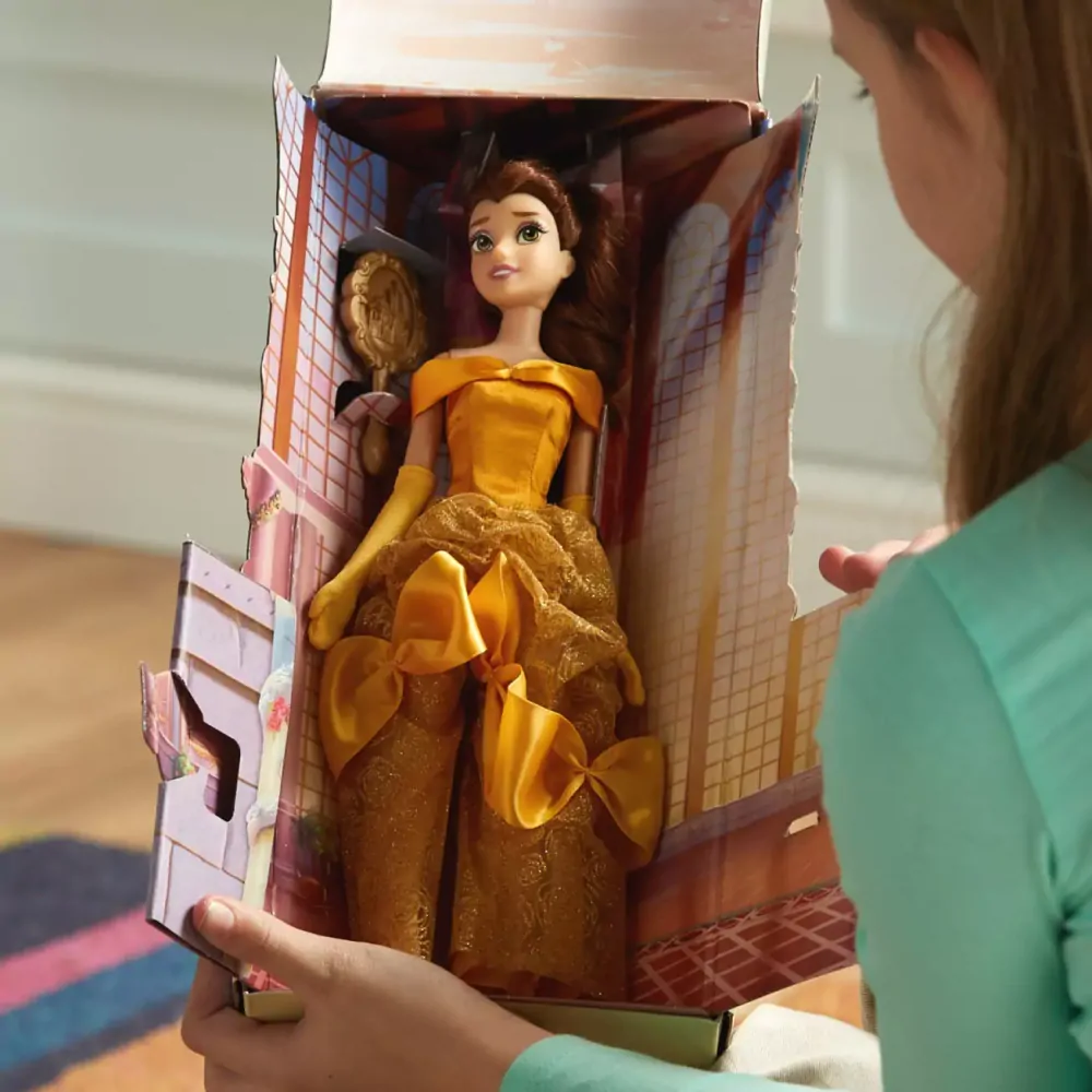 Disney panenka Bella s hřebenem
