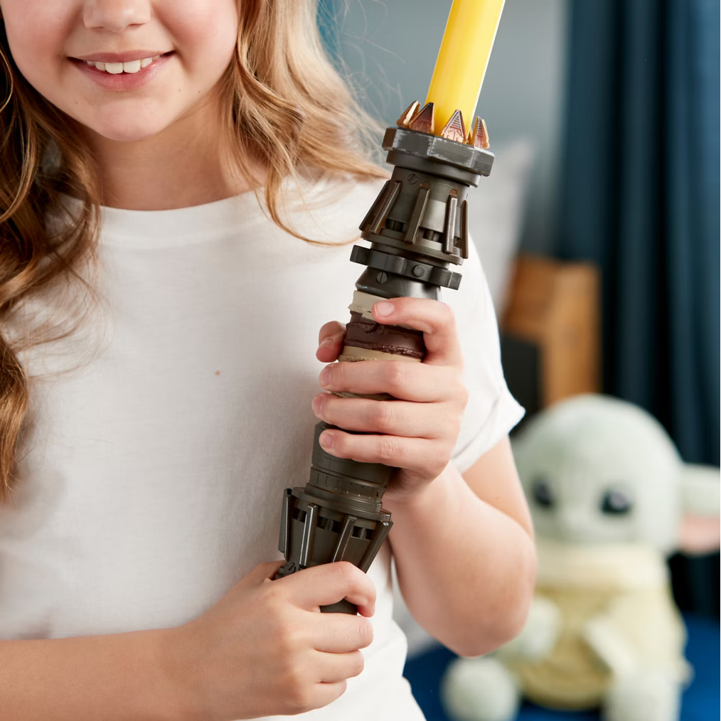 Star Wars odnímatelný světelný meč Rey - žlutý