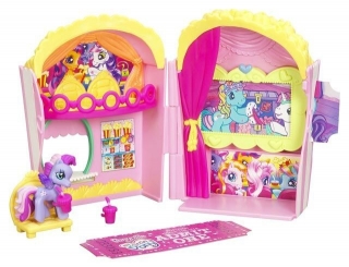 MLP Ponyville - domeček s malým poníkem