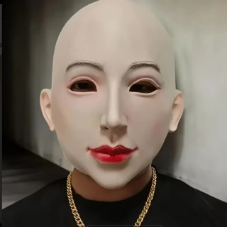 REALISTICKÁ MASKA ŽENA KIM 